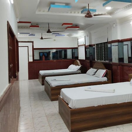 Gsd Inn Guest House Pondicherry Ruang foto
