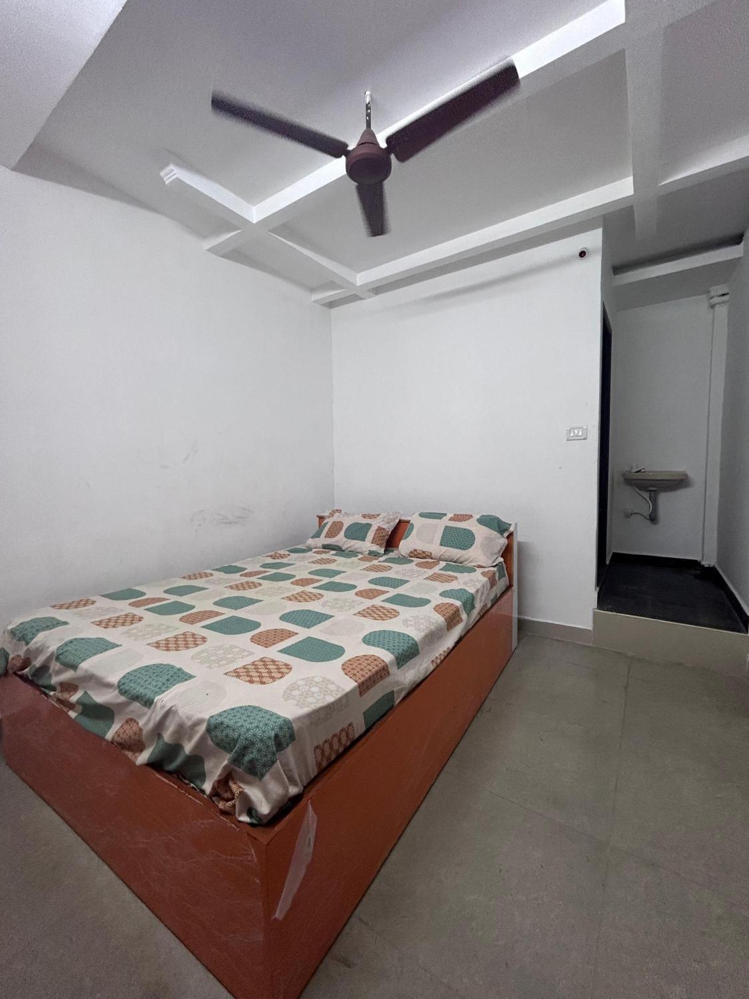 Gsd Inn Guest House Pondicherry Bagian luar foto